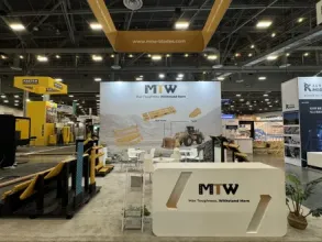 Why a Three Side Open Booth Design Maximizes Visitor Engagement at Trade Shows